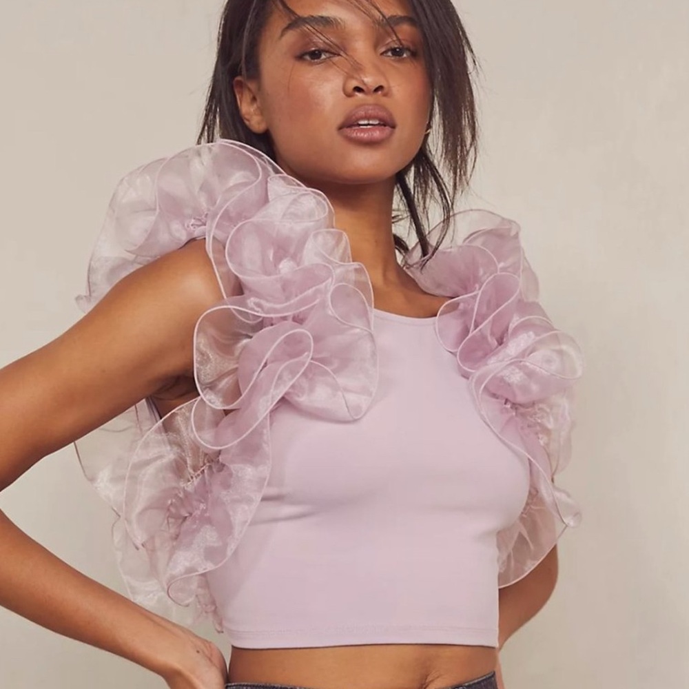 New with tags Free People House Party Crop in Lilac